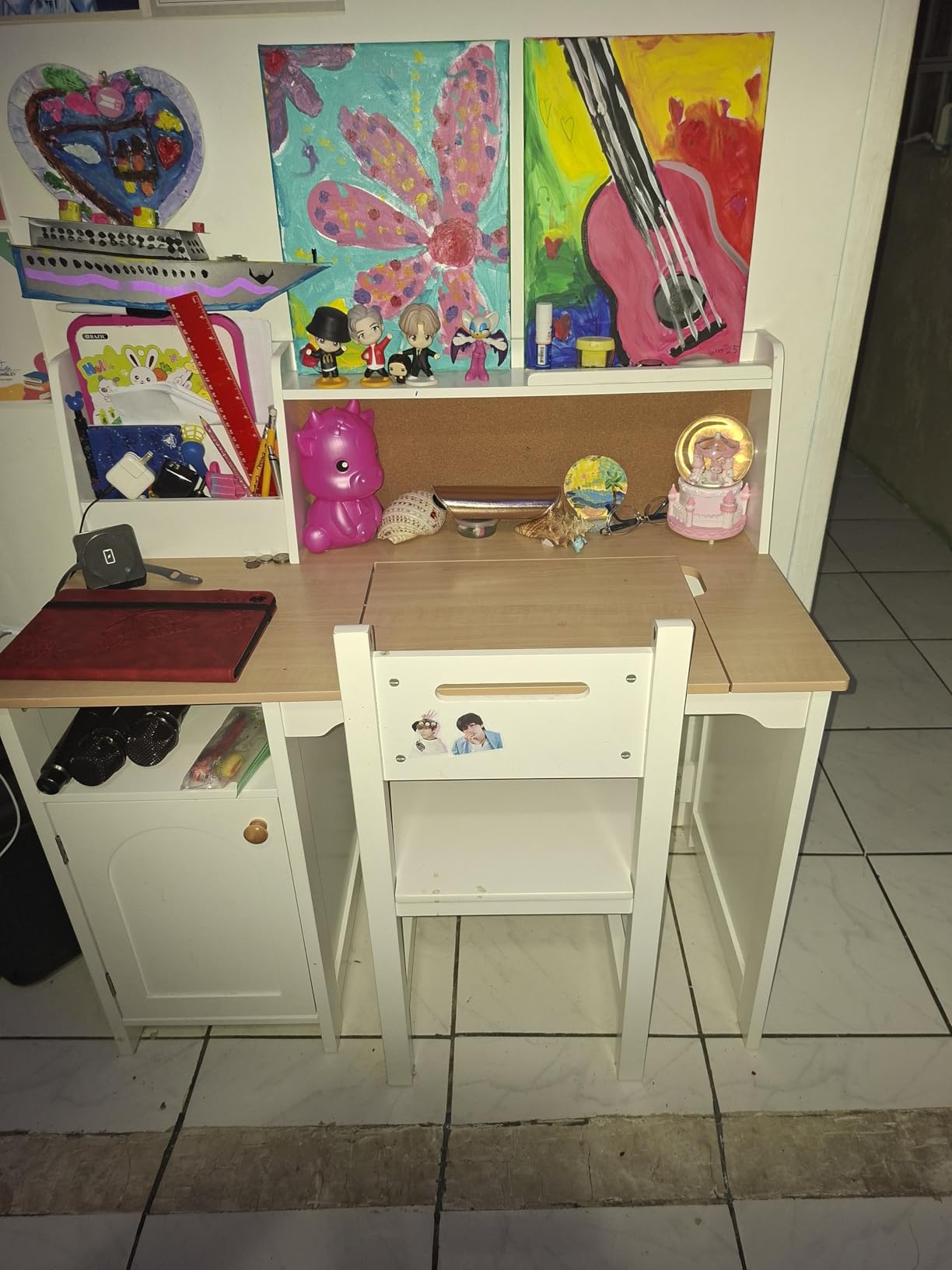 Treocho Kids Study Desk and Chair Set with Tiltable Desktop for 3-8 Years | Wooden Children Study Table With Storage Cabinet and Hutch, Student Writing Desks Bedroom, Home School, White customer photo 1