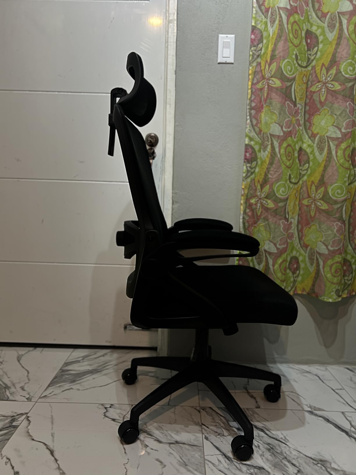 Fizzin Ergonomic Office Chair, 400 LBS Computer Chairs with Adjustable Lumbar Support, Breathable Mesh Desk Chair Ergonomic with Thickened Cushion, Comfy Home Office Desk Chair (Black) customer photo 2