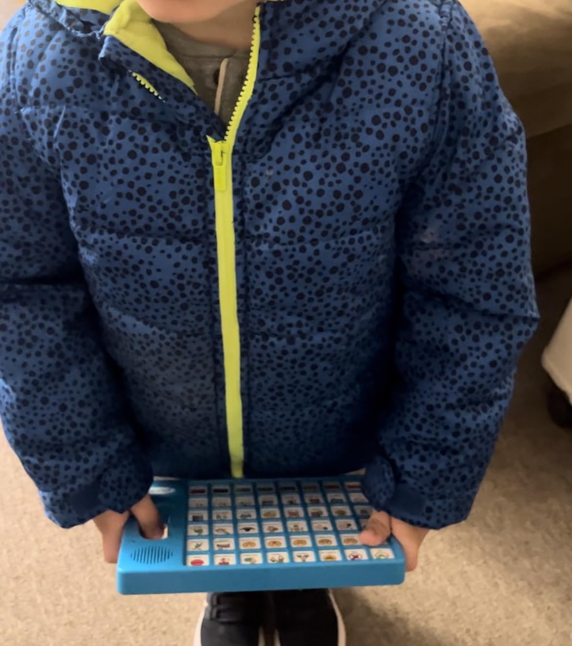 Joyreal AAC Device for Autism, Non Verbal Communication Tools for Speech Therapy & Stroke Rehab. Communication Tablet, Autism Talking Aids with 8 Programmable Buttons & Adjustable Volume customer photo 2