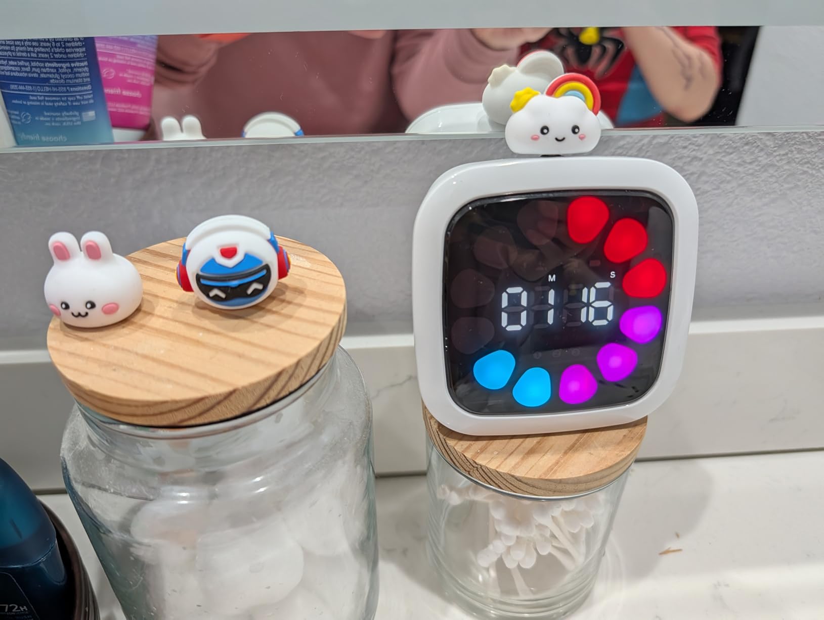 Yunbaoit Digital Visual Timer for Kids, Rechargeable 99-Minute Silent Countdown Timer with 19 Ringtones, 9 Optional DIY Color Star Display, Time Management Tool with Pause Function (Rainbow) customer photo 1