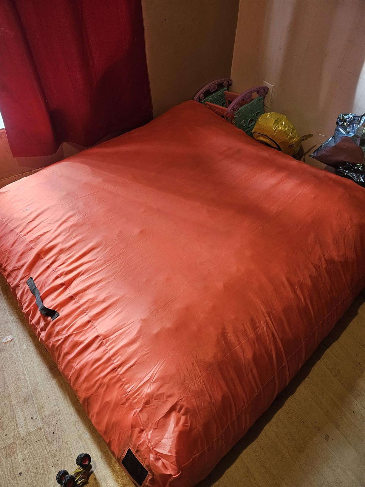 SaferBounce Crash Pad for Kids Sensory | Big 5Ft x 5Ft, 3Ft x 4Ft Or 3Ft x 3Ft | Autism Sensory Crash Mat for Jumping Play | Crashpad | Soft Foam Landing Pad | Giant Mat Pillow | Climbing, Gymnastics customer photo 1