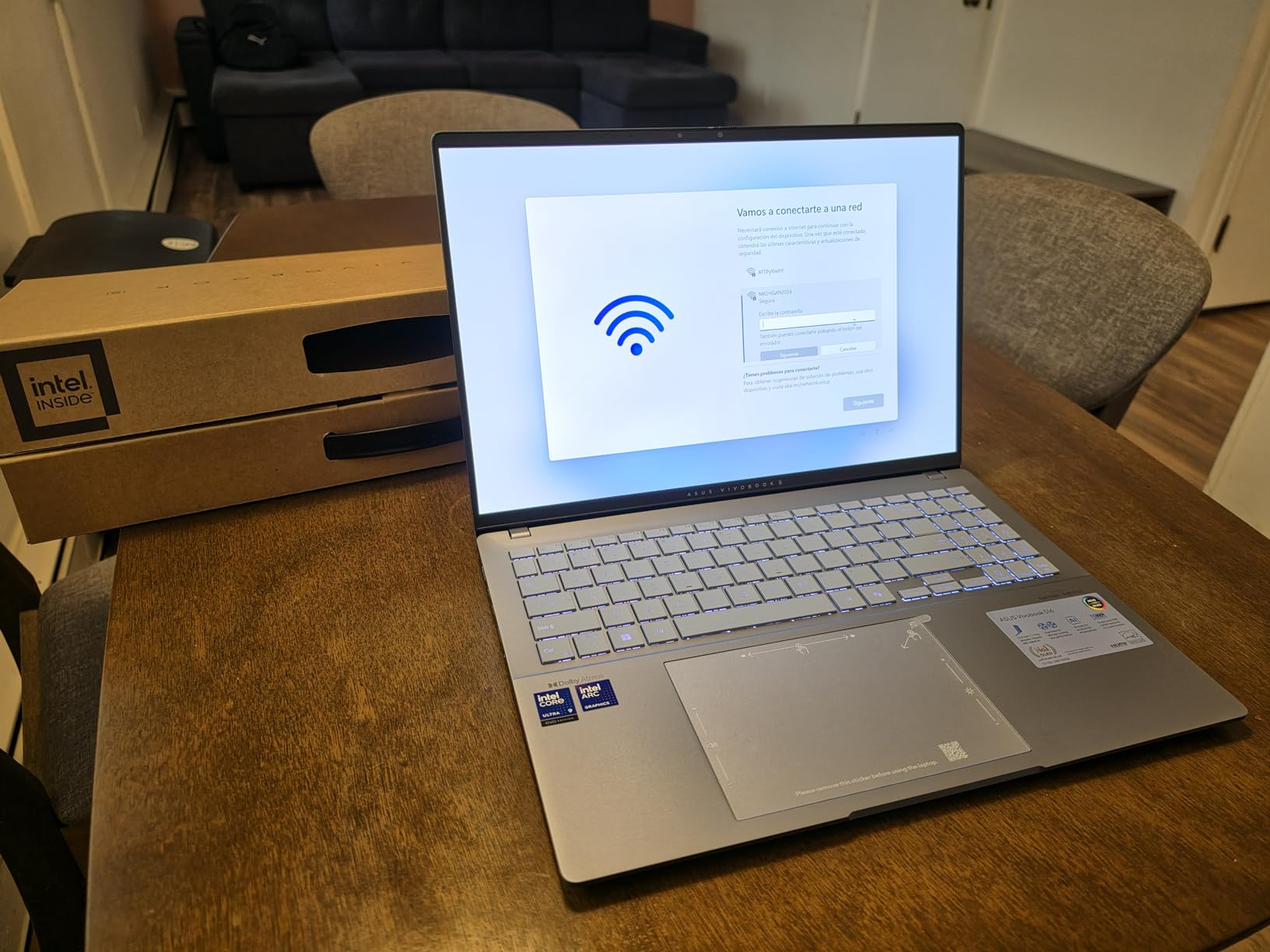 Vivobook S16 AI PC Laptop | 16-inch 2.8K OLED 120Hz | Intel Core Ultra 9 285H | 32GB RAM 1TB SSD | RGB Backlit for Creator Designer Business Professional Win11 Pro w/DLCA Accessory customer photo 1