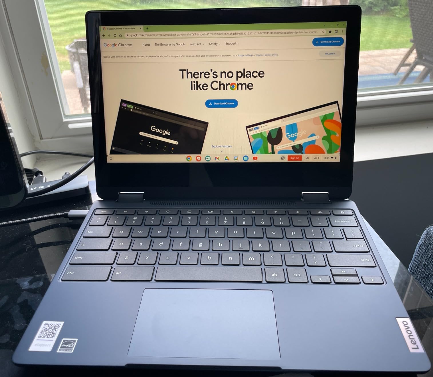 Lenovo IdeaPad Flex 5i Chromebook Plus 2-in-1 Laptop (14