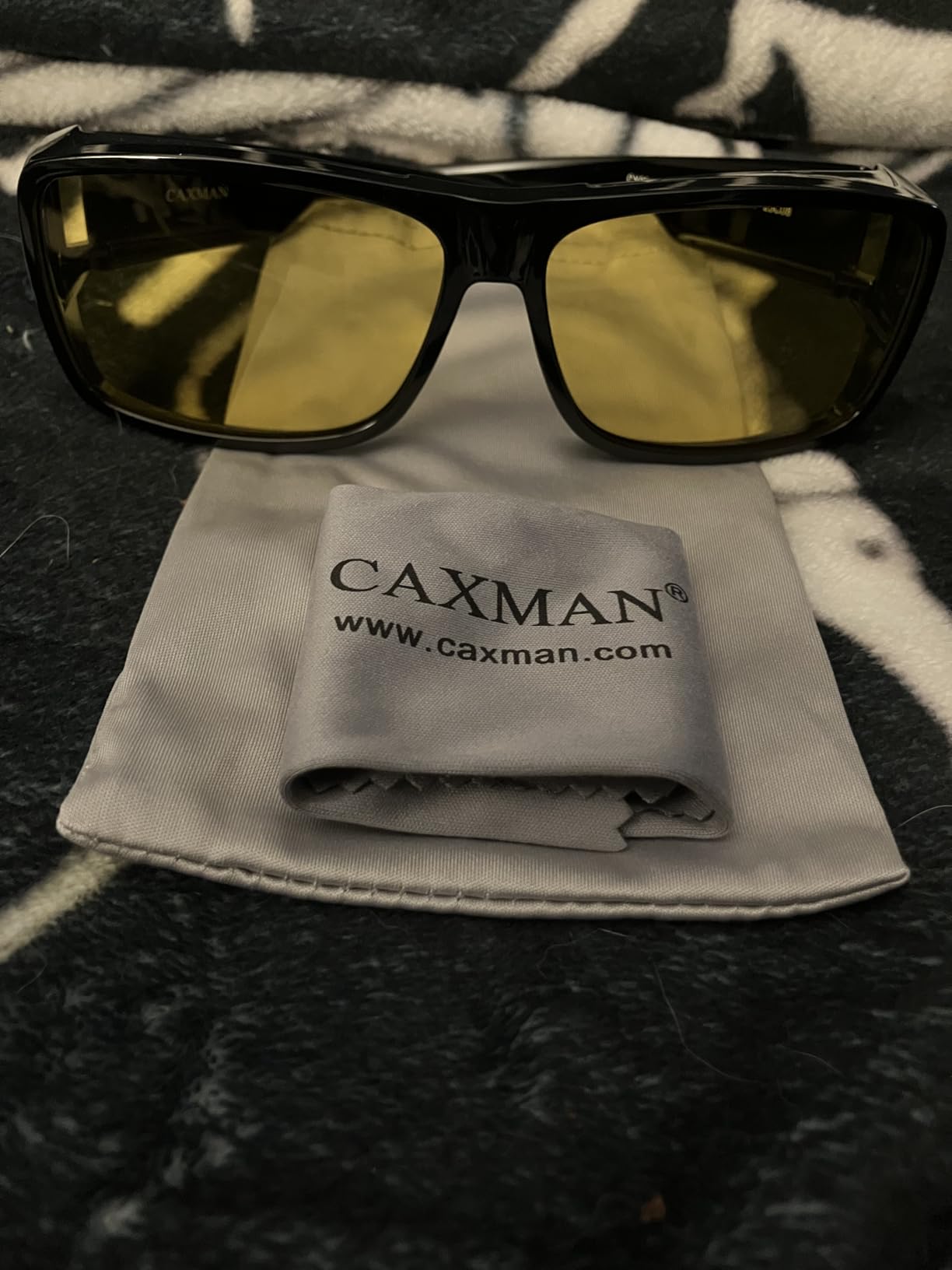 Night Driving Glasses for Men and Women Fit Over Night Vision Glasses HD Polarized Anti Glare Yellow Tinted Lens customer photo 2