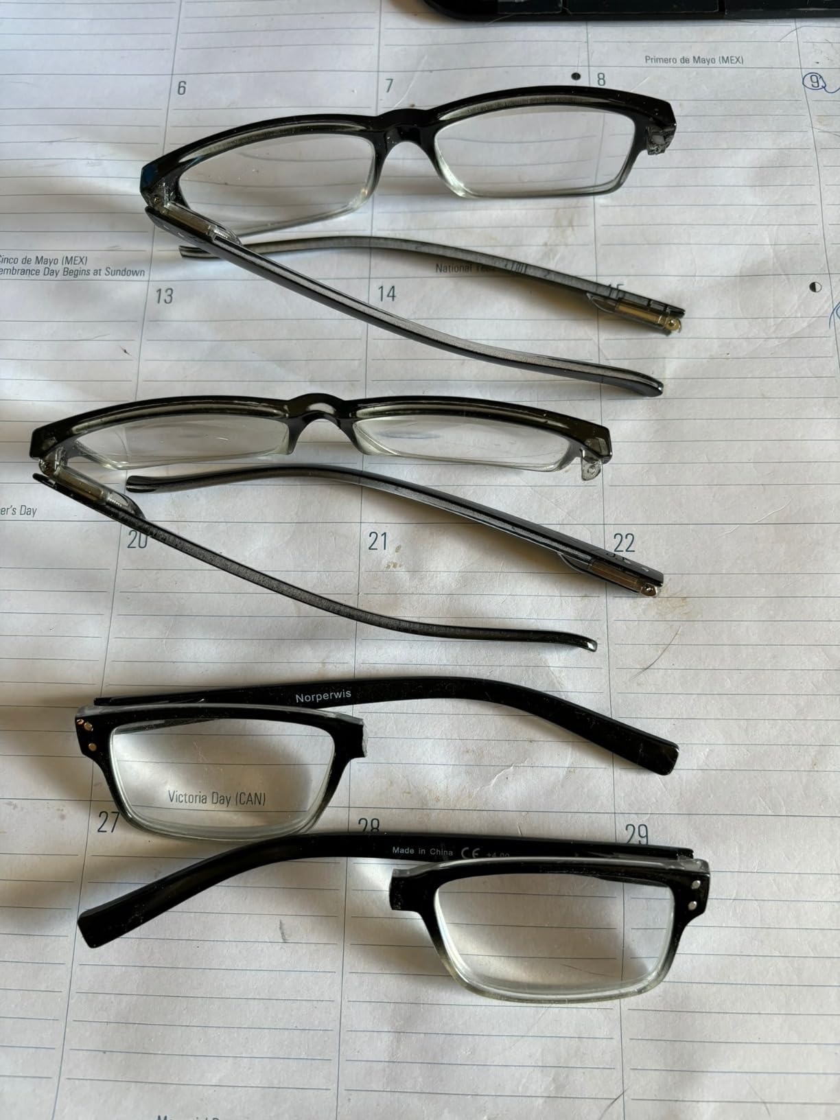 NORPERWIS Reading Glasses 5 Pairs Quality Readers Spring Hinge Glasses for Reading for Men and Women (5BLACK, 4.00) customer photo 1