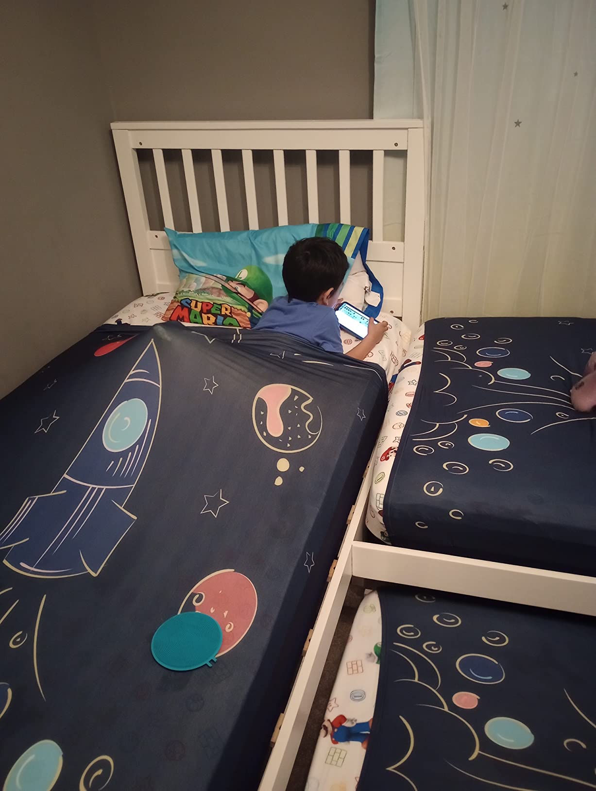 Deep Pressure Sensory Bed Sheet - Twin Sensory Compression Sheet Breathable Sleep Pod Blanket for Better Sleep Support - Calming Compression Blankets for Kids and Adults Classic Denim customer photo 1