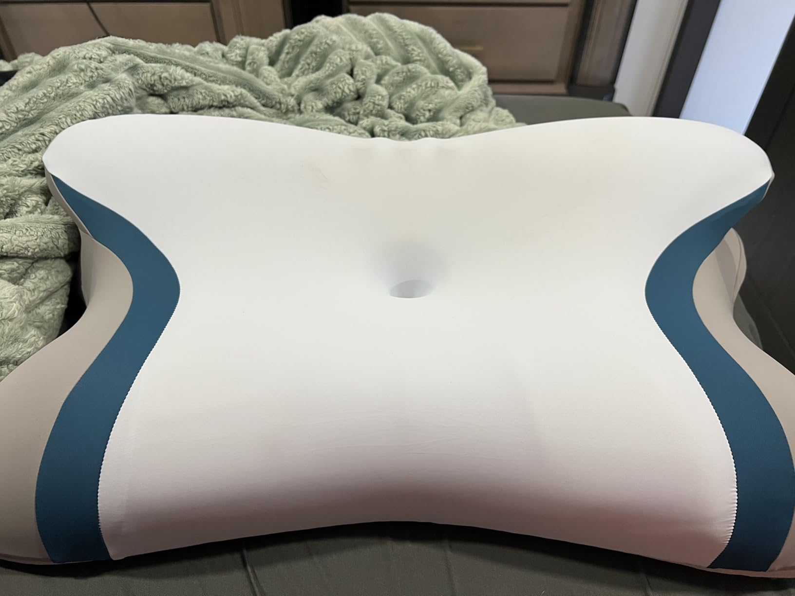 Cervical Neck Pillow for Pain Relief - Ergonomic Side Sleeper Pillow for Neck Support, Orthopedic Memory Foam Pillows for Sleeping, Contour Cervical Pillow Bed Pillow for Back Stomach Sleepers customer photo 1