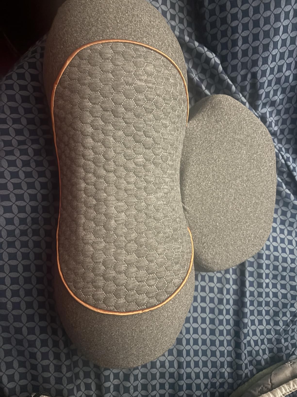 Upalled Cordless Heated Neck Massager Pillow for Pain Relief Deep Tissue, 3-in-1 Rechargeable Neck Cervical Traction Device with Heat, Massage, Electric Stretch, Ergonomic Shoulder Relaxer,Grey customer photo 2