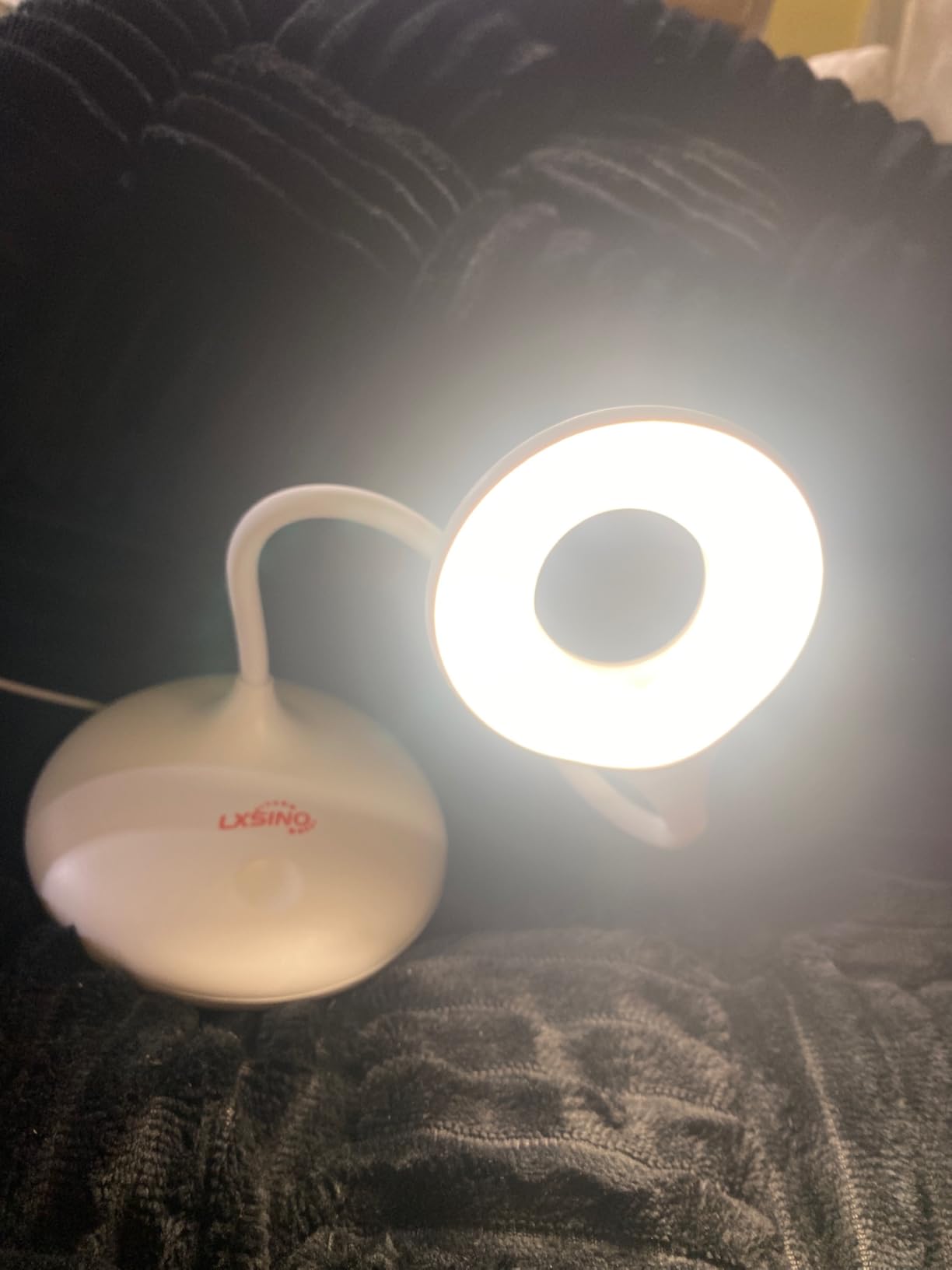 Green Light Reading Lamp, 520nm Green Therapy Lamp for Headaches, Migraine, Anxiety & Sleep, Flicker-Free, USB-C Rechargeable, Brightness Adjustable customer photo 2
