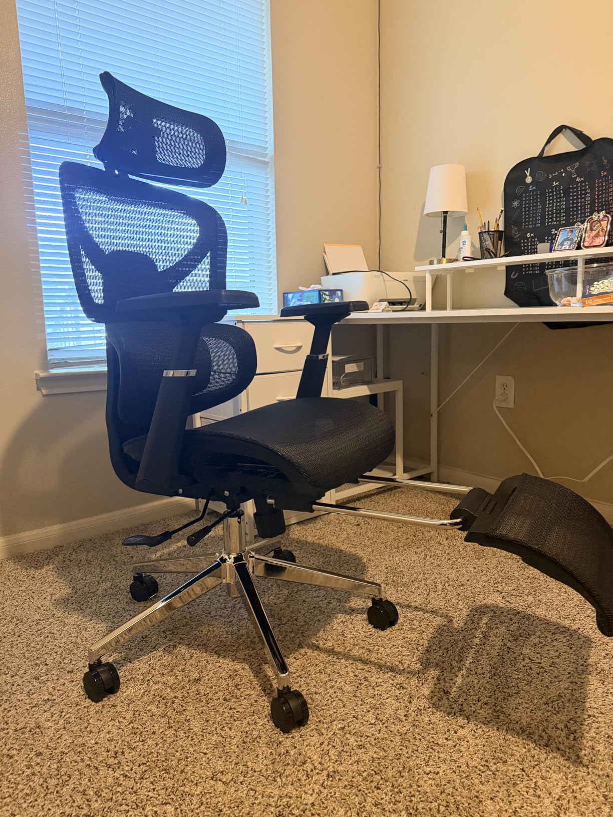 Cozyman Ergonomic Office Chair with Footrest - 5-Level Adjustable Lumbar Support & 90-135 Degree Recline, 3D Headrest & 4D Armrests, Breathable Mesh Seat Computer Chair for Home Office, Gaming, Light Grey customer photo 2