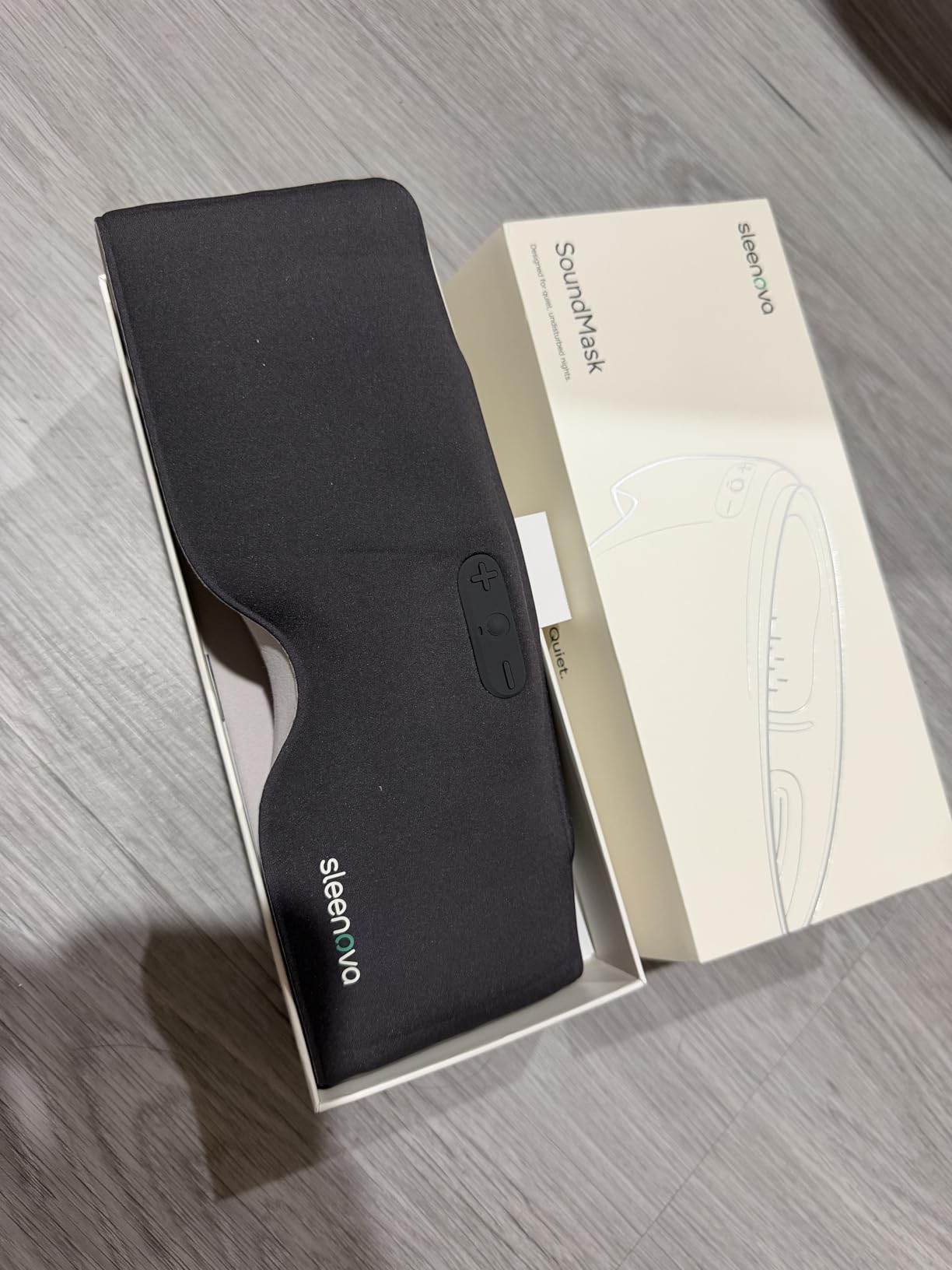 Sleenova Sleep Eye Mask with Bluetooth Headphones - Side Sleeper Optimized with Integrated Offline Audio for Phone-Free Use - 3 Modes for Rest, Nap and Travel - Black customer photo 2
