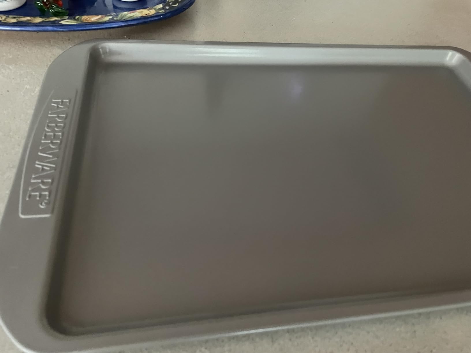 Farberware Nonstick Bakeware 3-Piece Cookie Pan Set for Baking, Gray customer photo 1