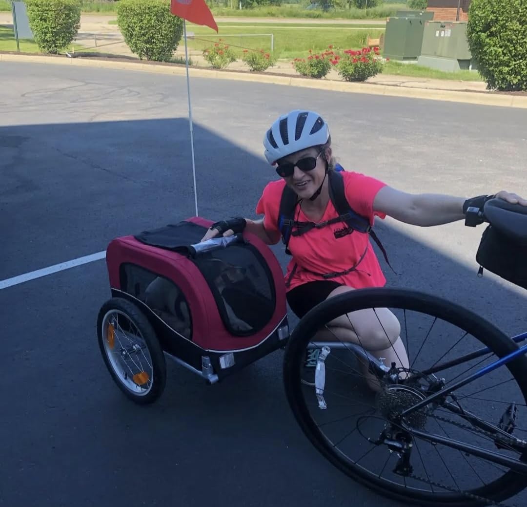 TRIXIE Large Dog Bike Trailer - Foldable Pet Bicycle Trailer for Dogs up to 66lbs - Features Quick Fastening Wheels, 2 Doors, Safety Leash & Waterproof Carrier - 64 x 31 x 32.5in - Black/Red customer photo 2