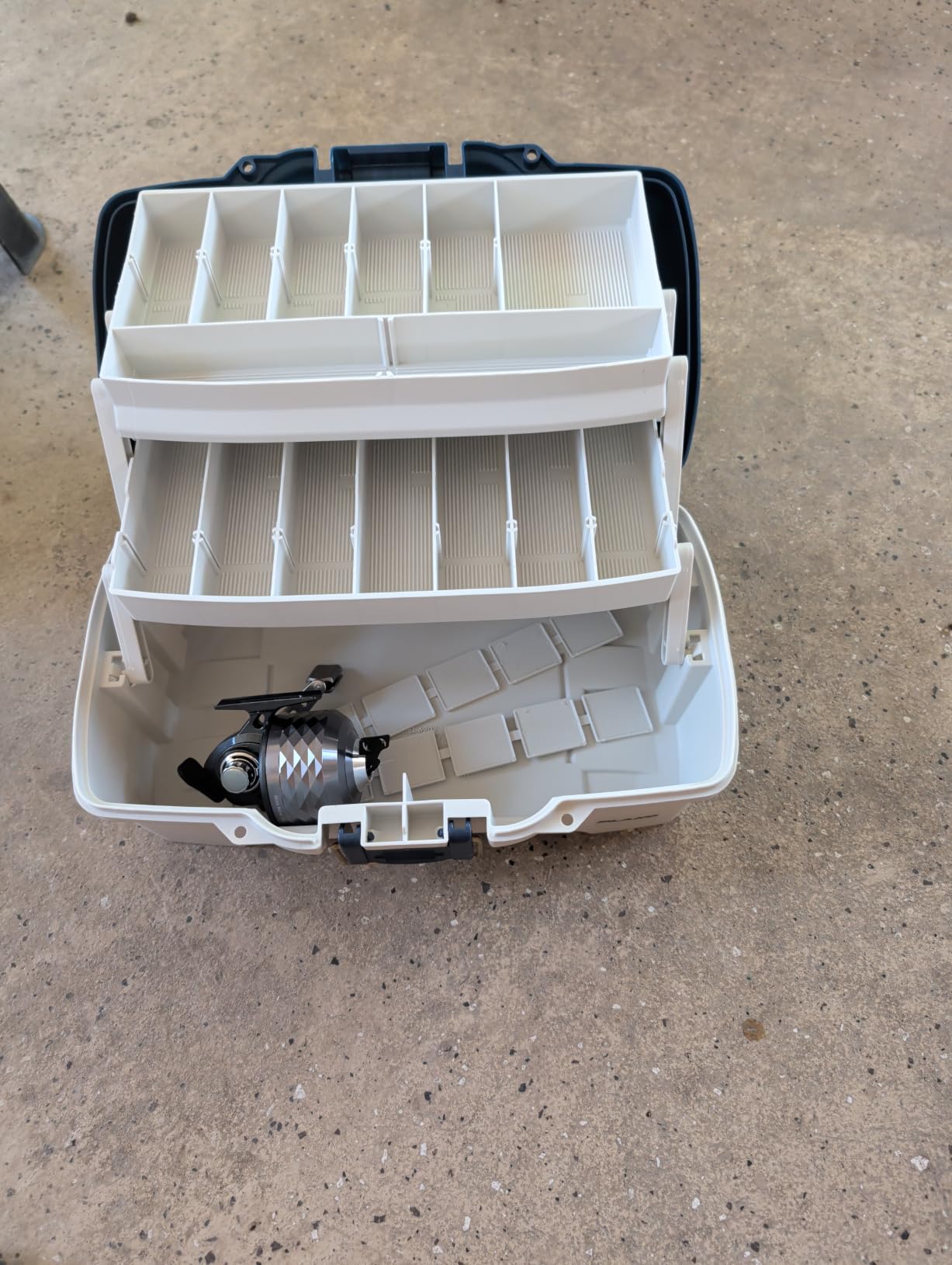 Plano 2-Tray Tackle Box with Dual Top Access, Blue Metallic/Off White, Premium Tackle Storage customer photo 1