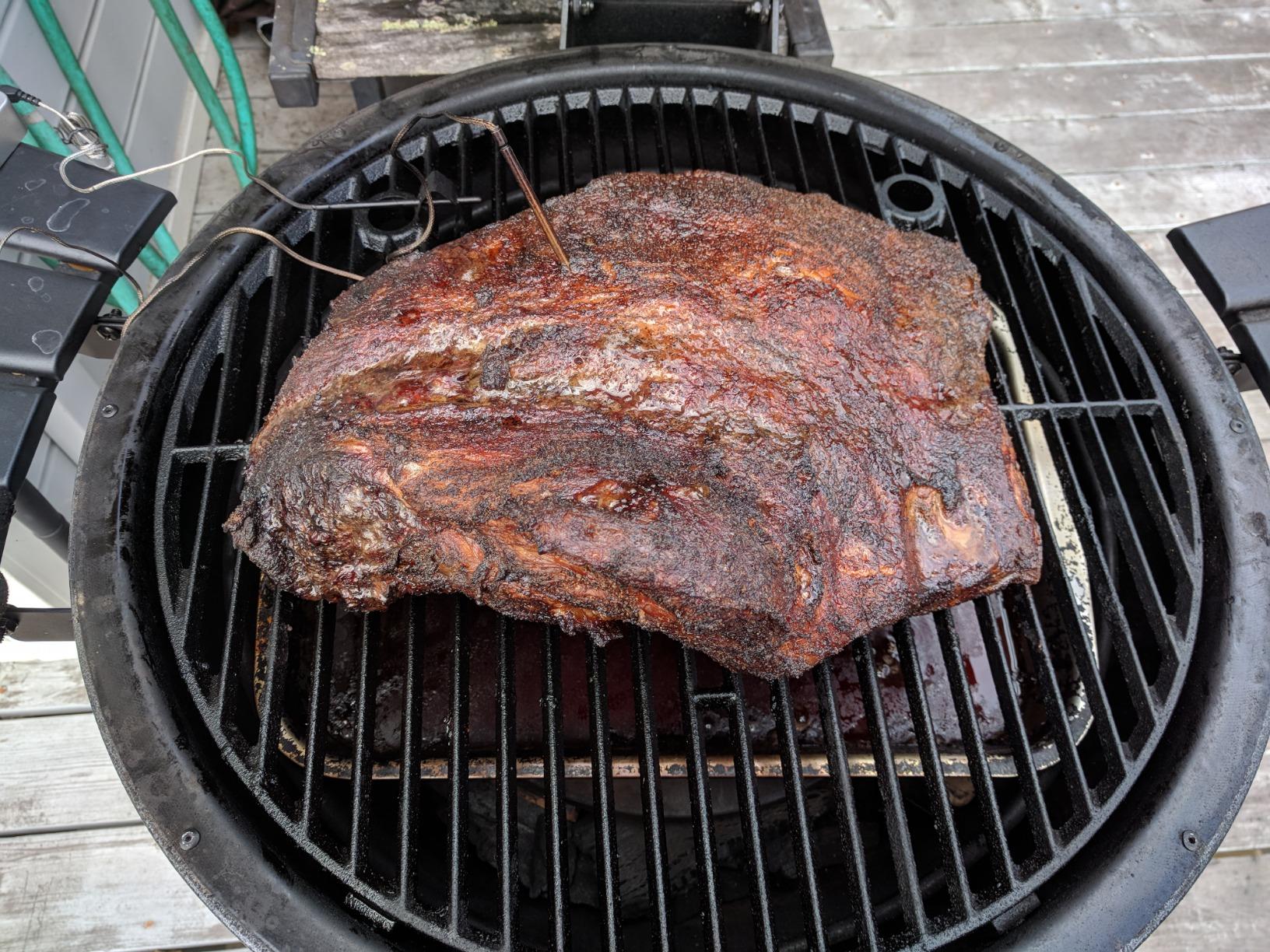 Char-Griller AKORN 20-Inch Kamado Charcoal Grill and Smoker, Triple-Wall Insulated Steel with Cast Iron Grates, Warming Rack and EasyDump Ash Pan, 445 Sq. In. Cooking Area, Graphite customer photo 1