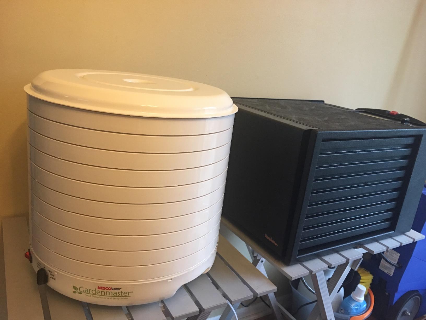 NESCO FD-1018A Gardenmaster Pro Food Dehydrator for Home Food Preservation, 8-Tray White Electric Dehydrator with Expandable Capacity customer photo 2