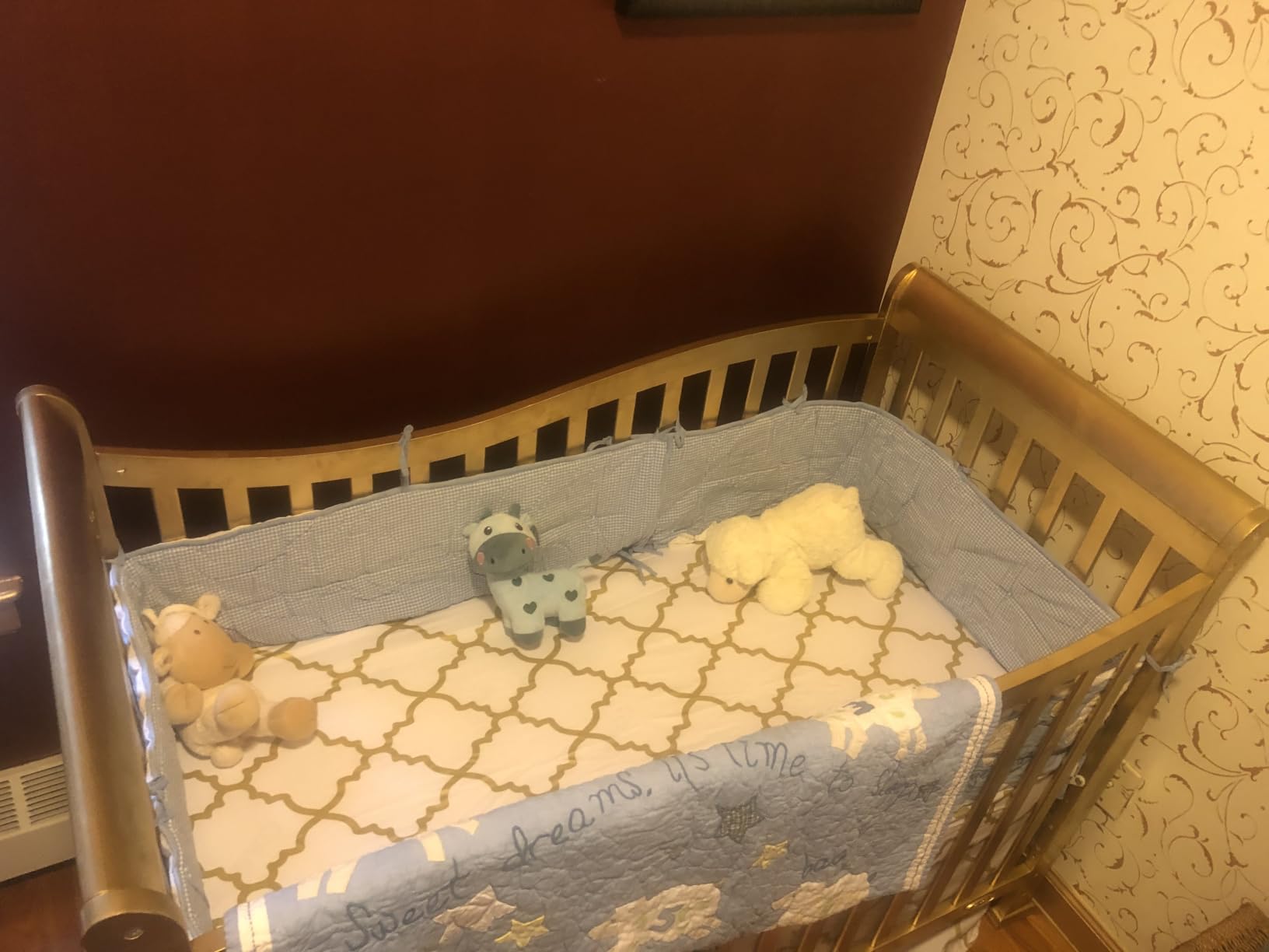 Dream On Me Violet 7-in-1 Convertible Full-Size Baby Crib with Toddler, Day & Full Bed Conversion in White, GreenGuard Gold & BSA customer photo 1