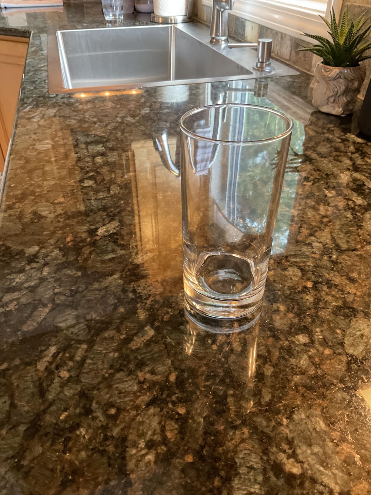 Libbey Heavy Base Drinking Glasses Set of 8, 15.5 Oz Elegant, Weighted Clear Water Glasses, Dishwasher Safe Glass Cups Set for Parties, Birthdays customer photo 2