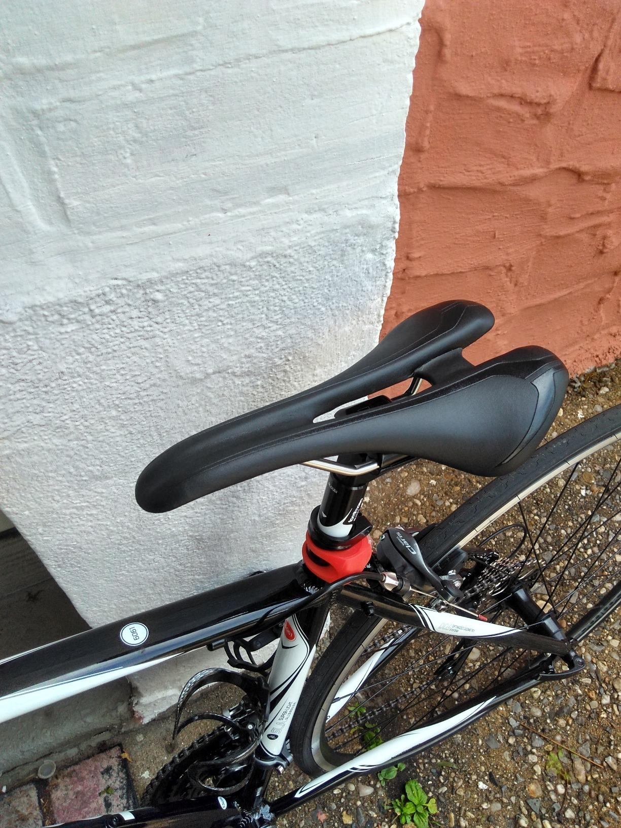 Tommaso Imola - Sport Bike Performance Aluminum Road Bike, Shimano Claris 24 Speeds Road Bicycle customer photo 1