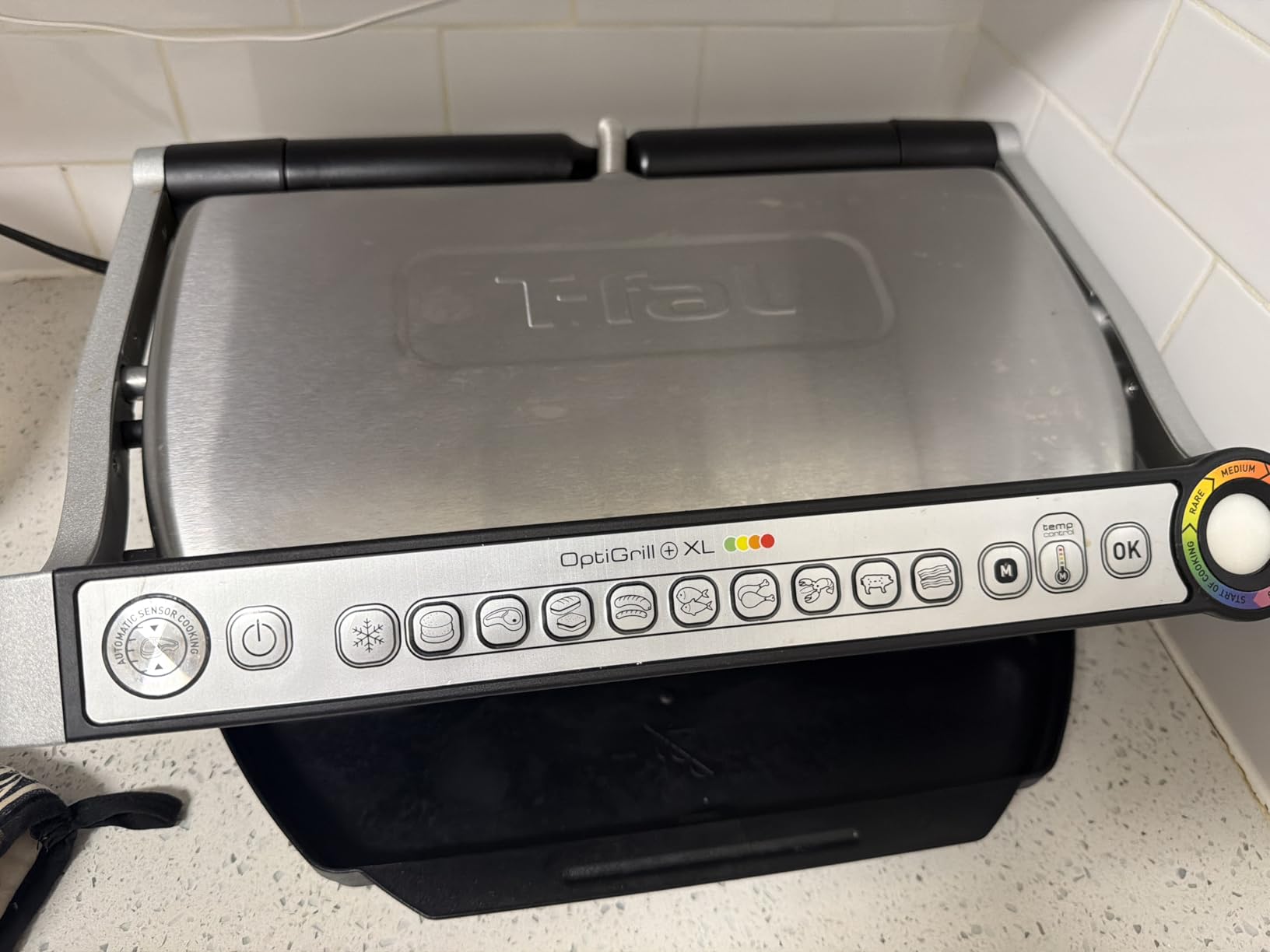 T-Fal OptiGrill Stainless Steel XL Electric Grill, 6 Servings, 9 Intelligent Automatic Cooking Modes, Panini Press, 1800 Watts, Nonstock Removable Plates, Indoor customer photo 2