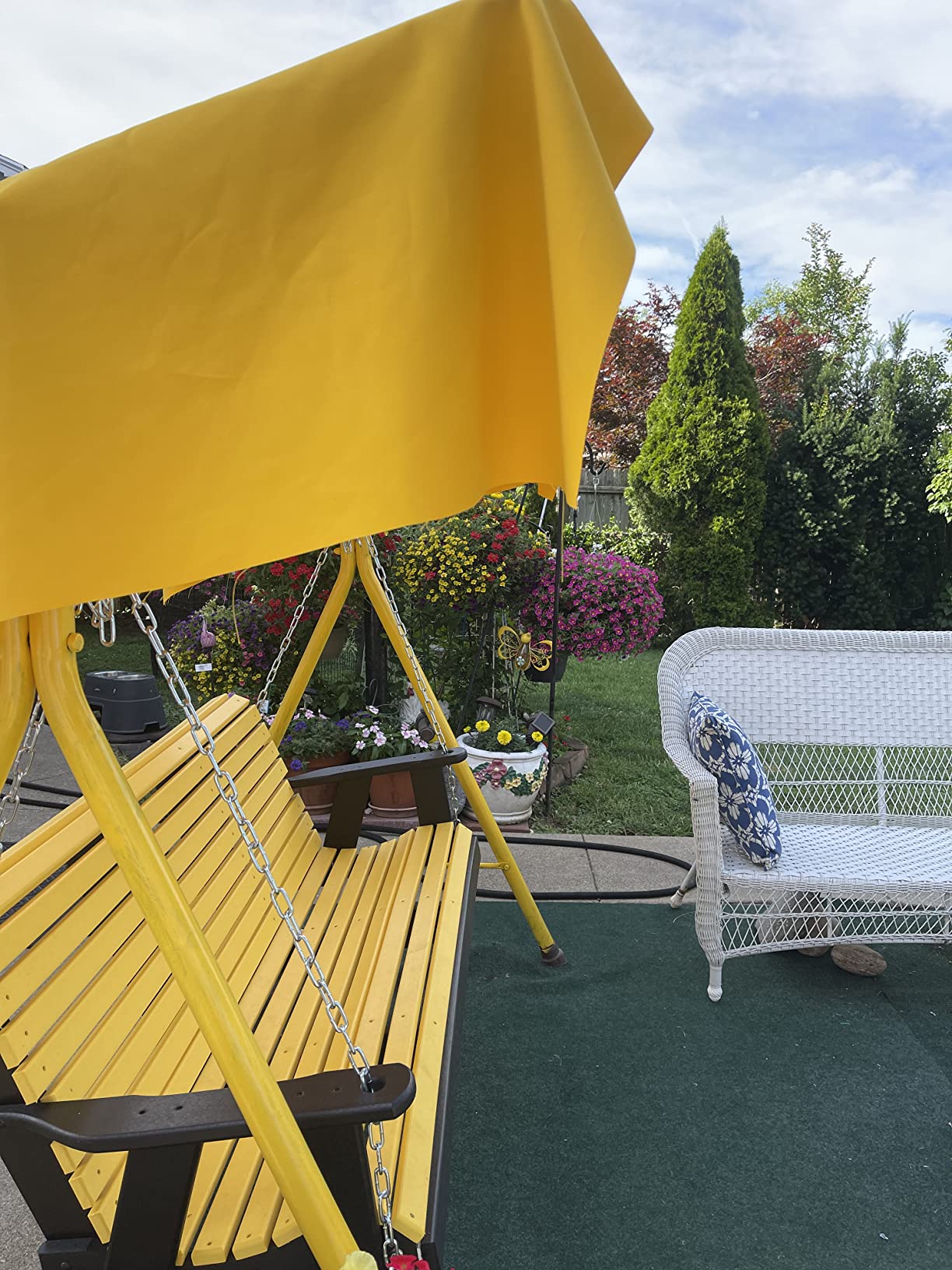 Poly Lumber Wood 5FT Porch Swing Amish Craftsmandship Made in USA HDPE with No wood fibers and 1000 lbs Limit. Stainless Steel Hardware.Signature Rollback design for Patio Outdoor Backyard Garden Park customer photo 1