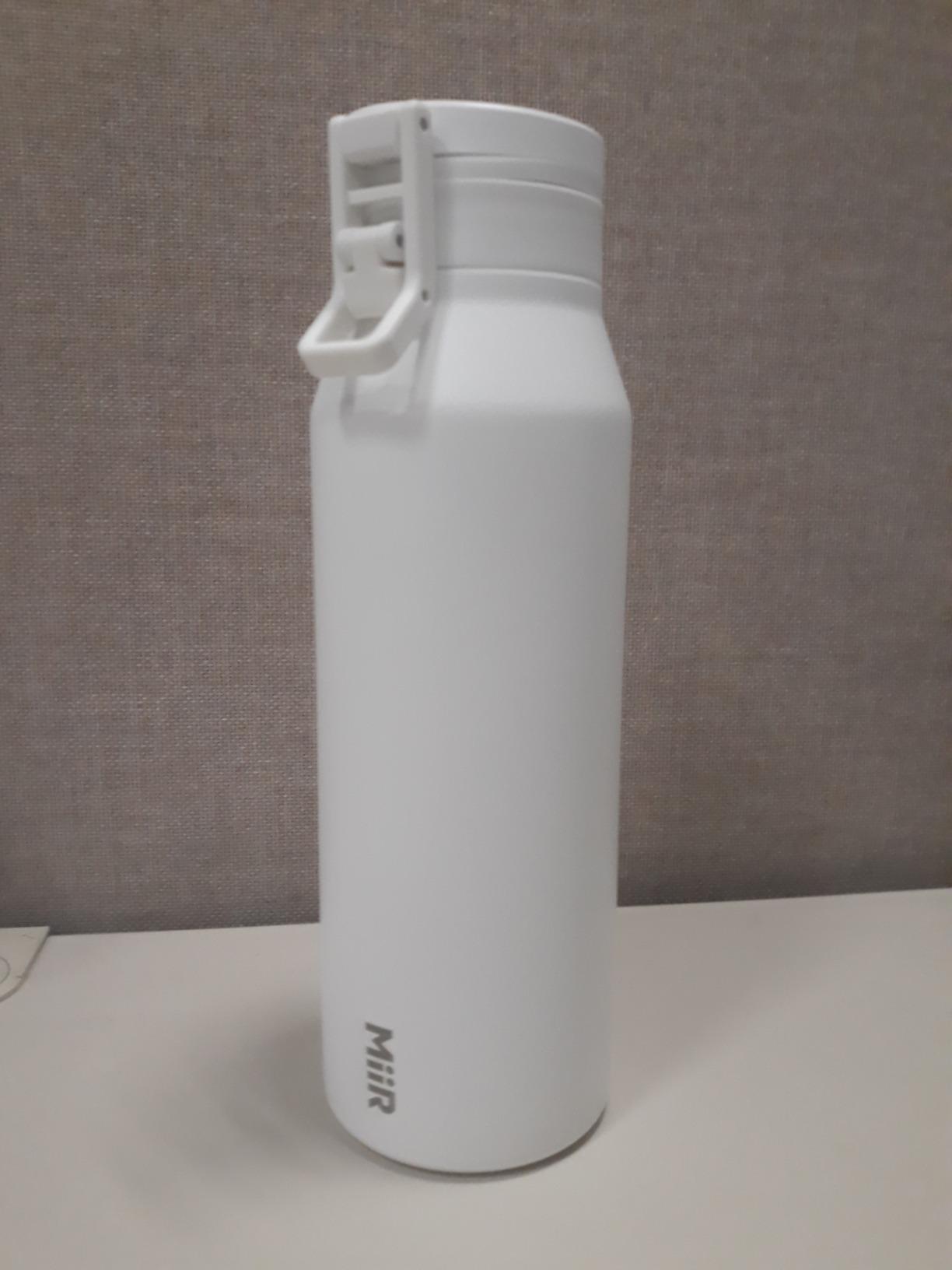 MiiR Vacuum Insulated Beer Growler, Thermal Bottle for Fresh, Cold Craft Brews, Portable Container with Pressure Locking Leakproof Lid customer photo 1