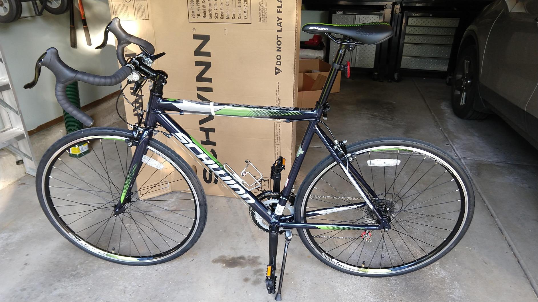Schwinn Volare 1300 Road Bike, 700c Mens and Womens Bike, 14-Speed Drop Bar Road Bicycle, Aluminum Frame customer photo 2