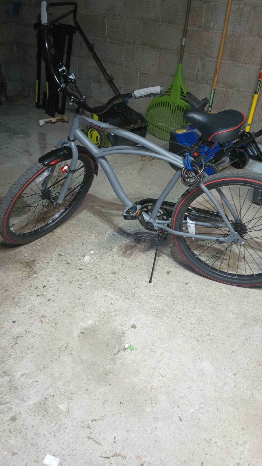 Huffy Cruiser Bike, Fairmont or Woodhaven Model, 20/24/26 Inch Sizes, Perfect for Casual Rides, Ergonomic Design, Rear Rack and Basket on Woodhaven Model, Simple Coaster Brakes, Multiple Color Options customer photo 1