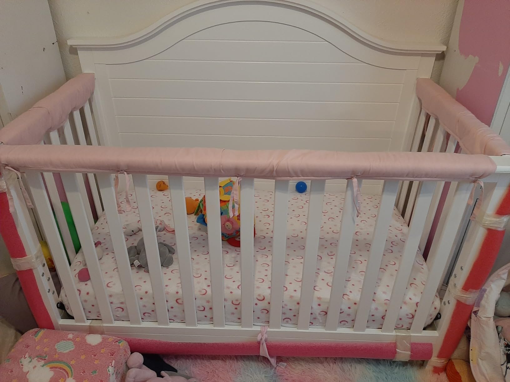 Carter's by DaVinci Nolan 4-in-1 Convertible Crib in Espresso, Greenguard Gold Certified customer photo 1