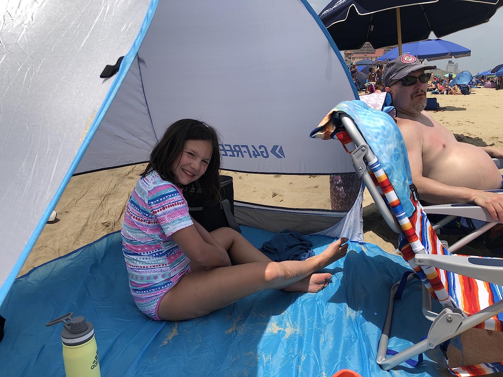 G4Free Large Pop up Beach Tent UPF50+ Automatic Sun Shelter Canopy Portable | Large Outdoor Cabana for 3-4 Person, UV Protection Sun Umbrella, Instant pop-up Design, made of 190T Silver Coated fabric customer photo 1