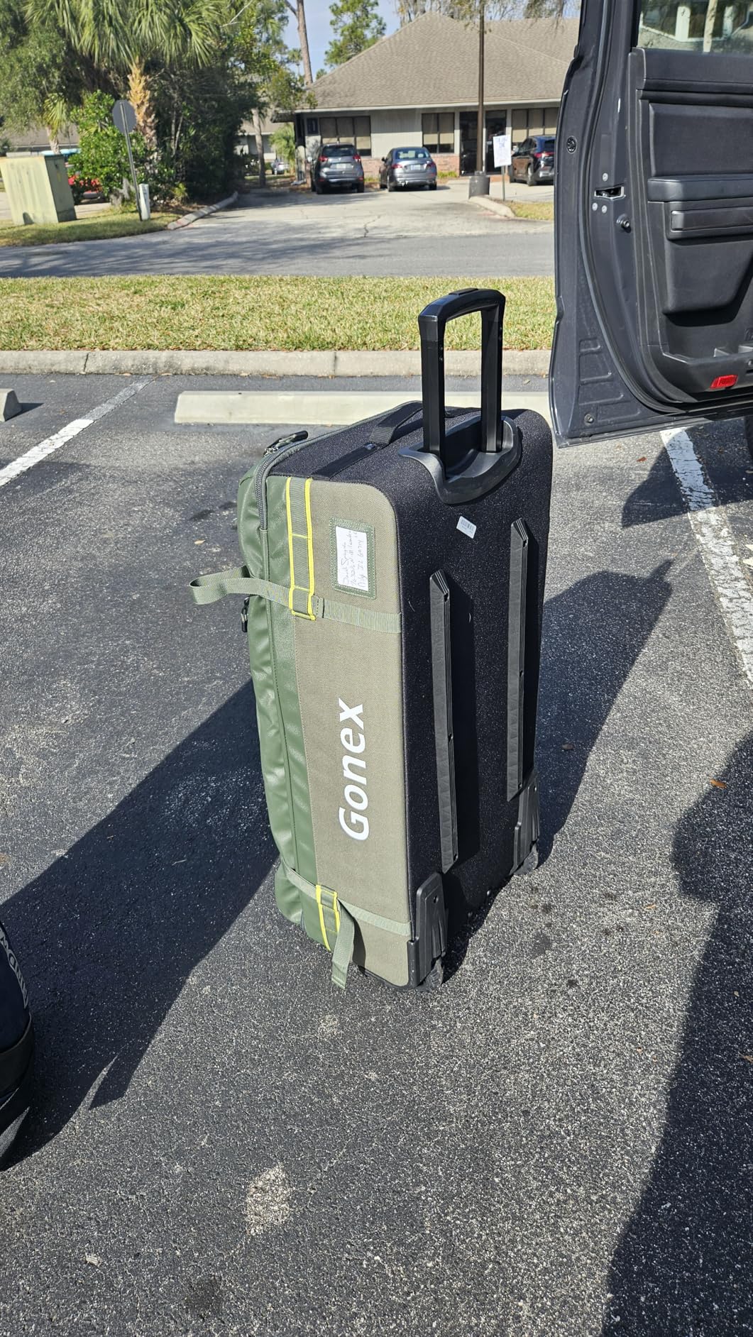 Gonex Rolling Duffle Bag with Wheels, 70L Water Repellent Wheeled Travel Duffel Luggage with Rollers 25 inch, Olive Green customer photo 2