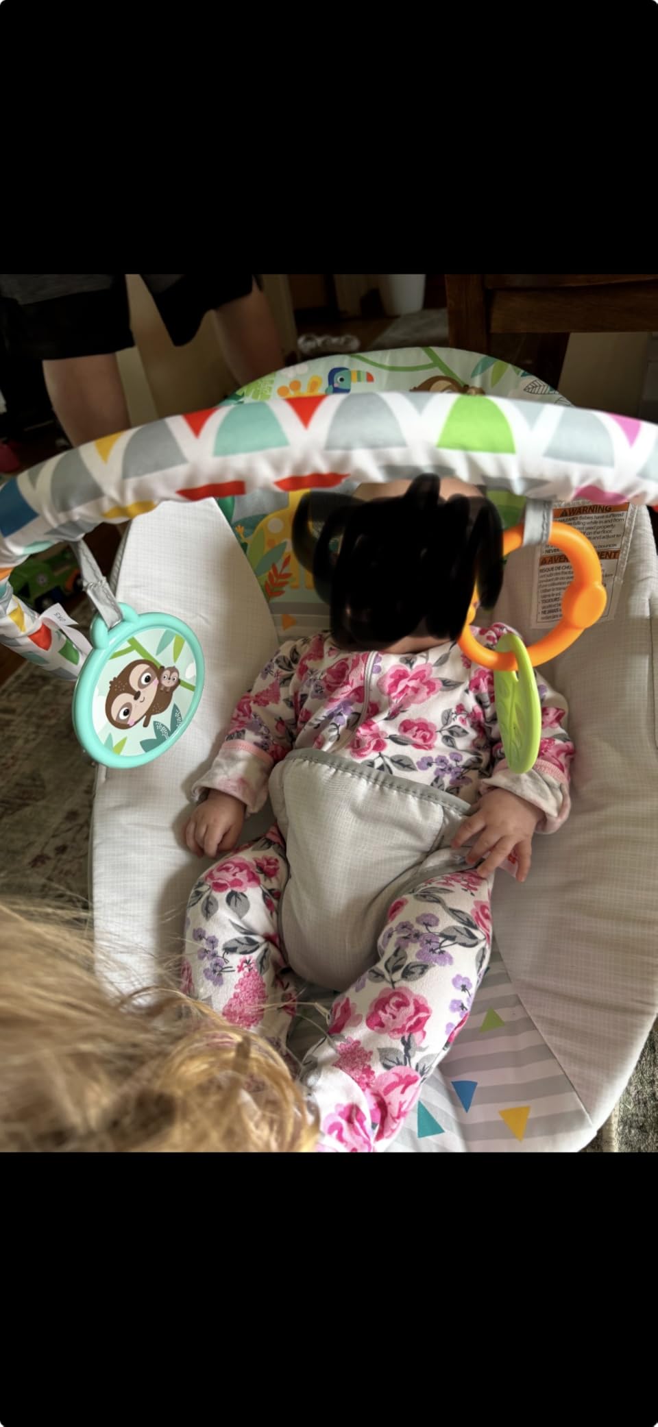 Bright Starts Baby Bouncer Soothing Vibrations Infant Seat - Removable Toy Bar, Nonslip Feet, 0-6 Months Up to 20 lbs (Rainforest Vibes) customer photo 2