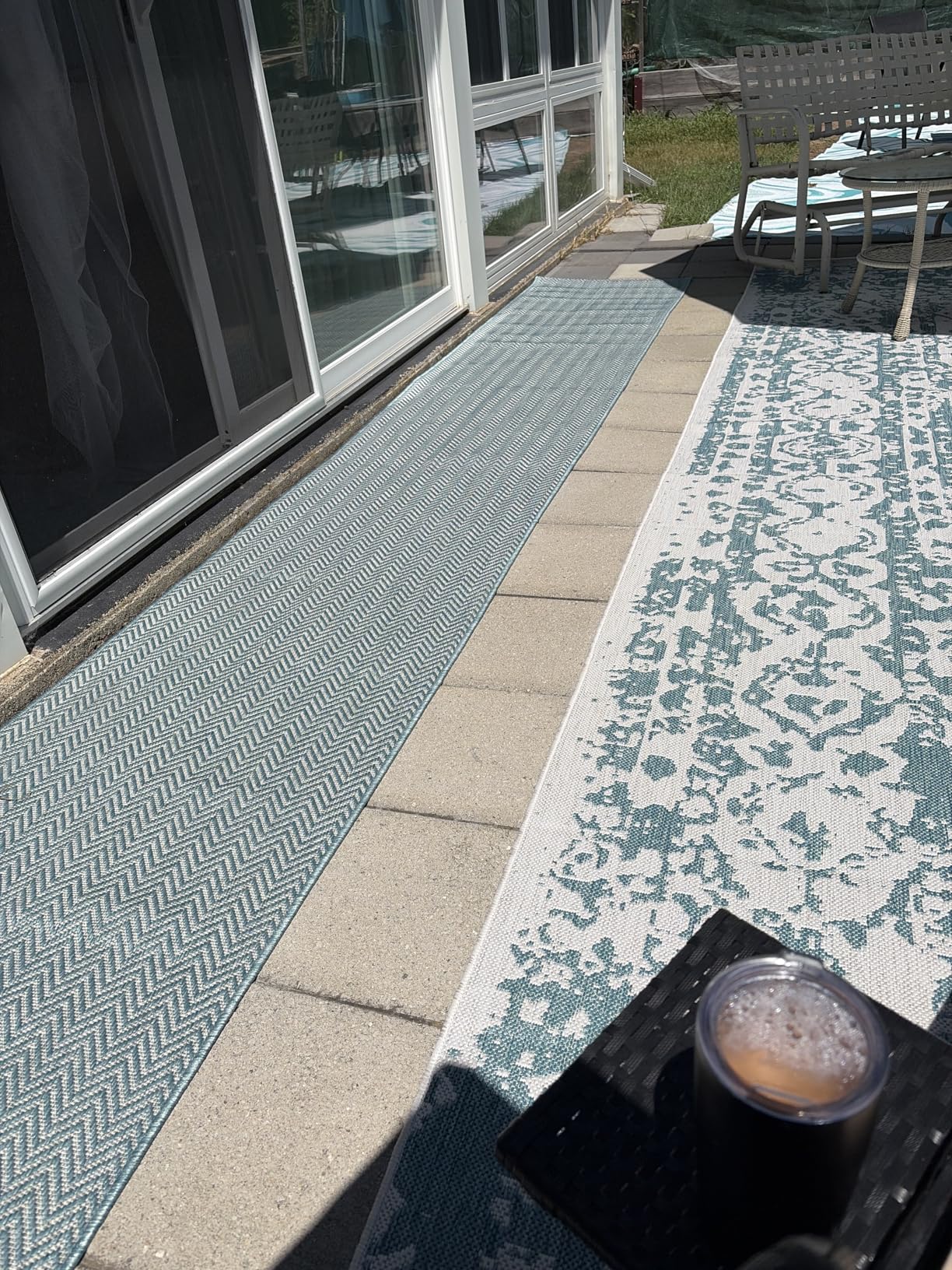 SAFAVIEH Outdoor Area Rug 8x10 - Courtyard Collection - Large, Coastal Design, Grey & Navy, Durable & Easy Cleaning, Ideal for Patio, Entryway, Mudroom, Backyard (CY8022-36812) customer photo 2