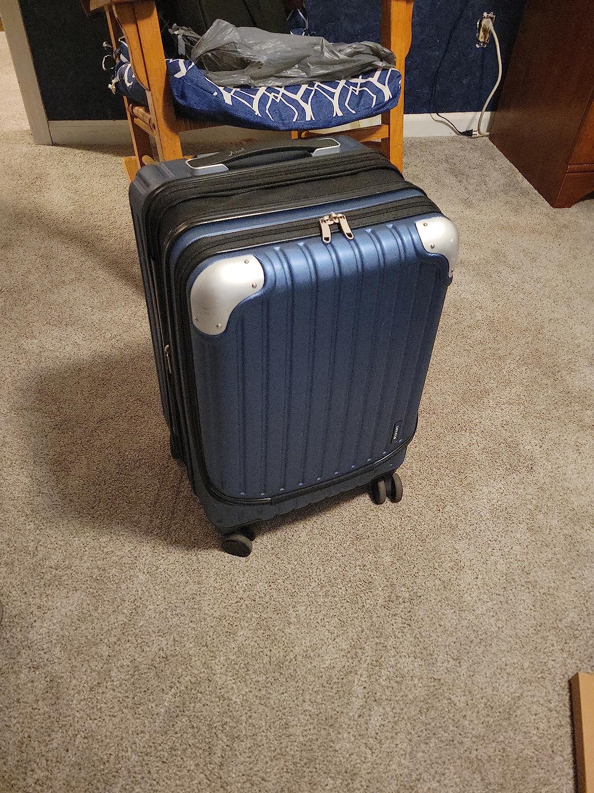 LEVEL8 Grace Carry on Luggage, 20 Inch Expandable Hard Shell Suitcase with Wheels, Abs+Pc Hardsell Spinner Luggages with Tsa Lock, Travel Bag for Women Men, Grey customer photo 2