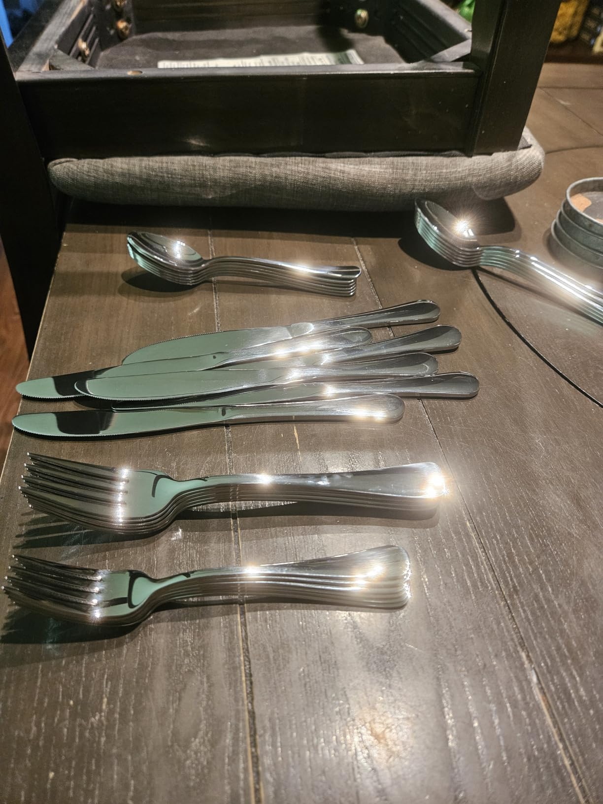 Silverware Set for 8, 40 Piece Stainless Steel Flatware Utensil Cutlery Set | Heavy Duty Steak Knife Fork and Spoon, Dishwasher Safe, Gift Package for Wedding Housewarming customer photo 1
