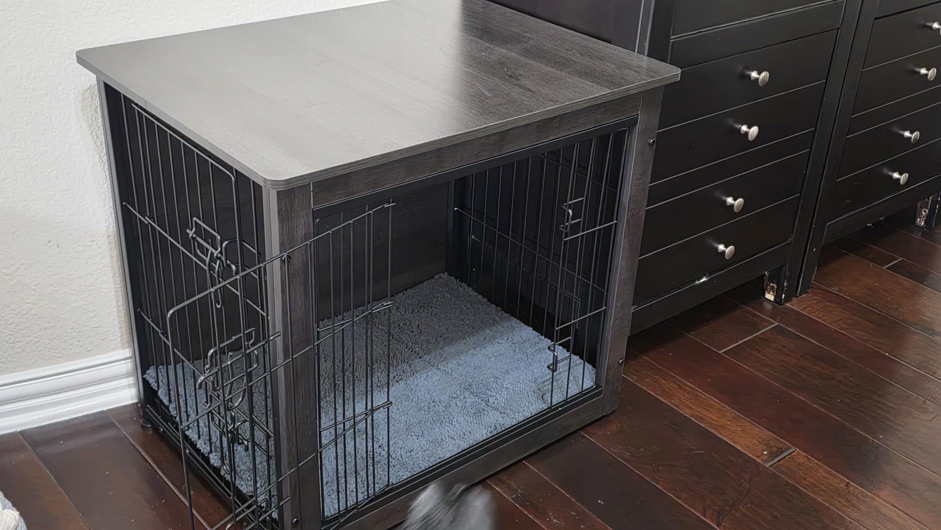 DWANTON Dog Crate Furniture, Dog Kennel Indoor, with Waterproof Cushion | Small Wooden Kennel Table Indoor, Double Doors, Decorative Pet House as TV/Night Stand Side/End Table, Rustic Brown customer photo 2