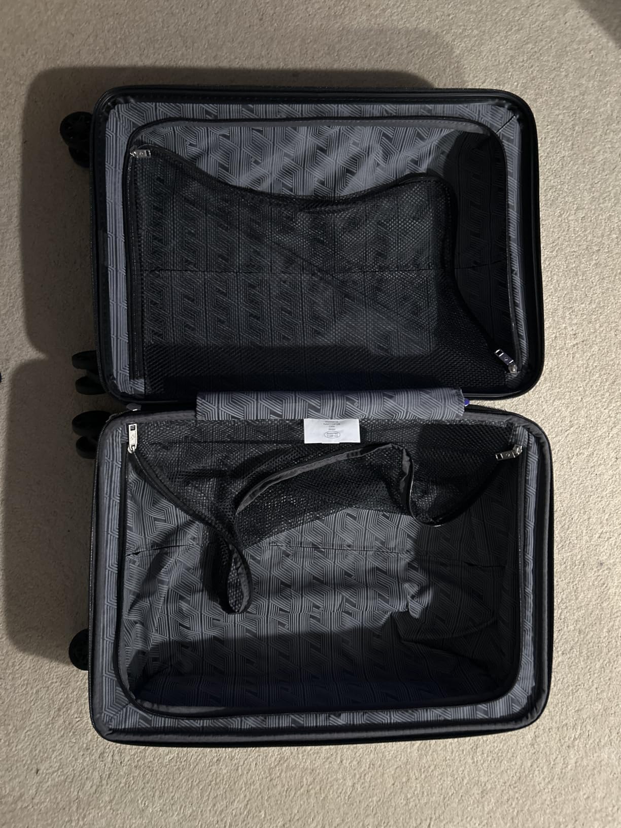 Samsonite Evolve SE Hardside Expandable Luggage with Spinners, Bass Black, 3PC Set (CO/M/L) customer photo 1