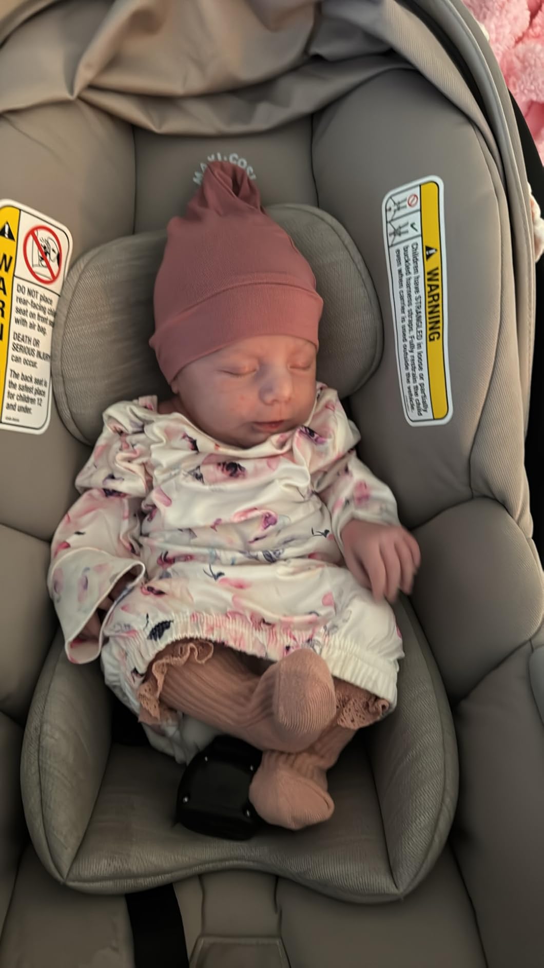Maxi-Cosi Mico Luxe Infant Car Seat with Base, Rear Facing Car Seat For Babies, Baby Carseat 4-30 lbs, Baby Car Seats, Infant Car Seats, New Hope Navy customer photo 1
