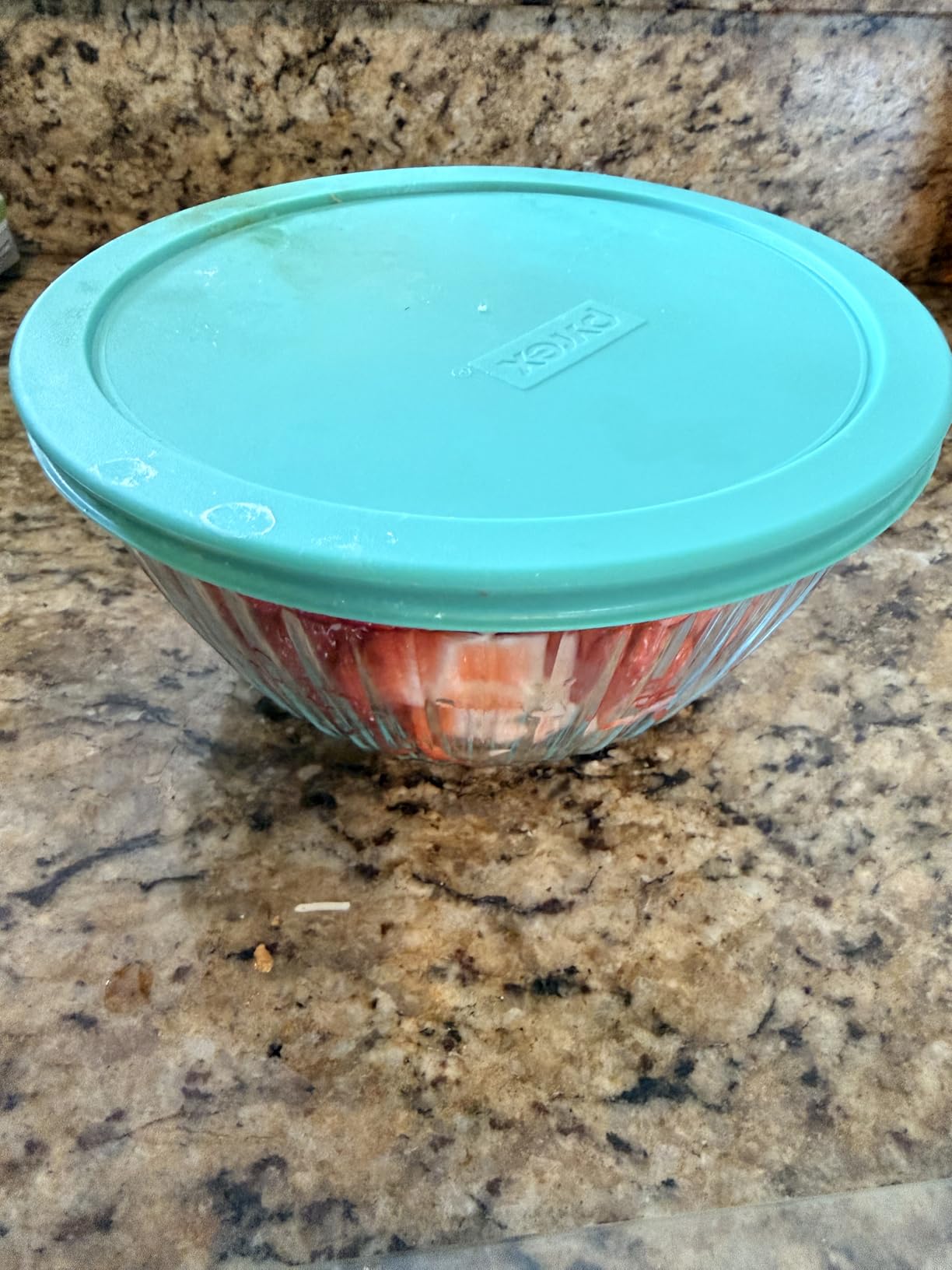 Pyrex Sculpted (3-Pack) Glass Mixing Bowls Set With Plastic Lids customer photo 2