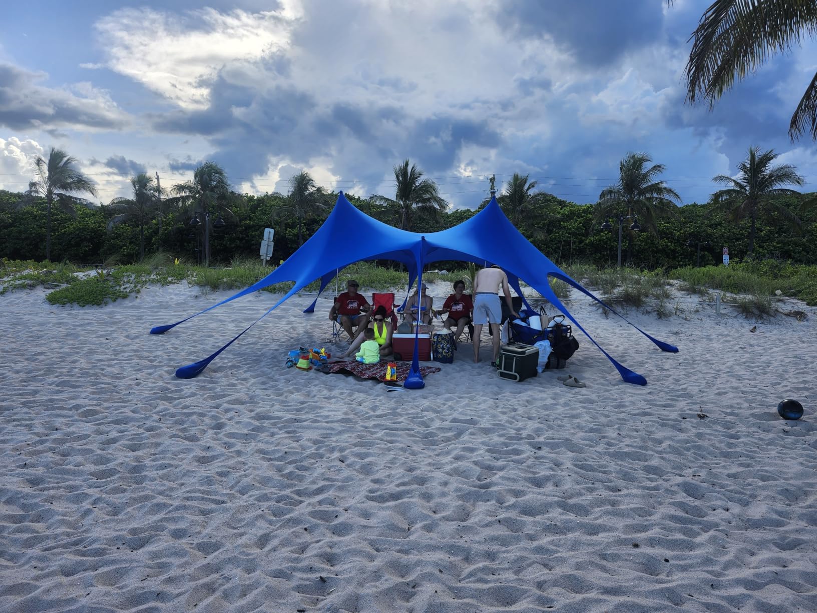 Osoeri Beach Tent, 20 x 13ft Camping Sun Shelter UPF50+ with 8 Sandbags, Sand Shovels, Ground Pegs & Stability Poles, Shade Canopy for Trips, Fishing, Backyard Fun or Picnics, Blue customer photo 1