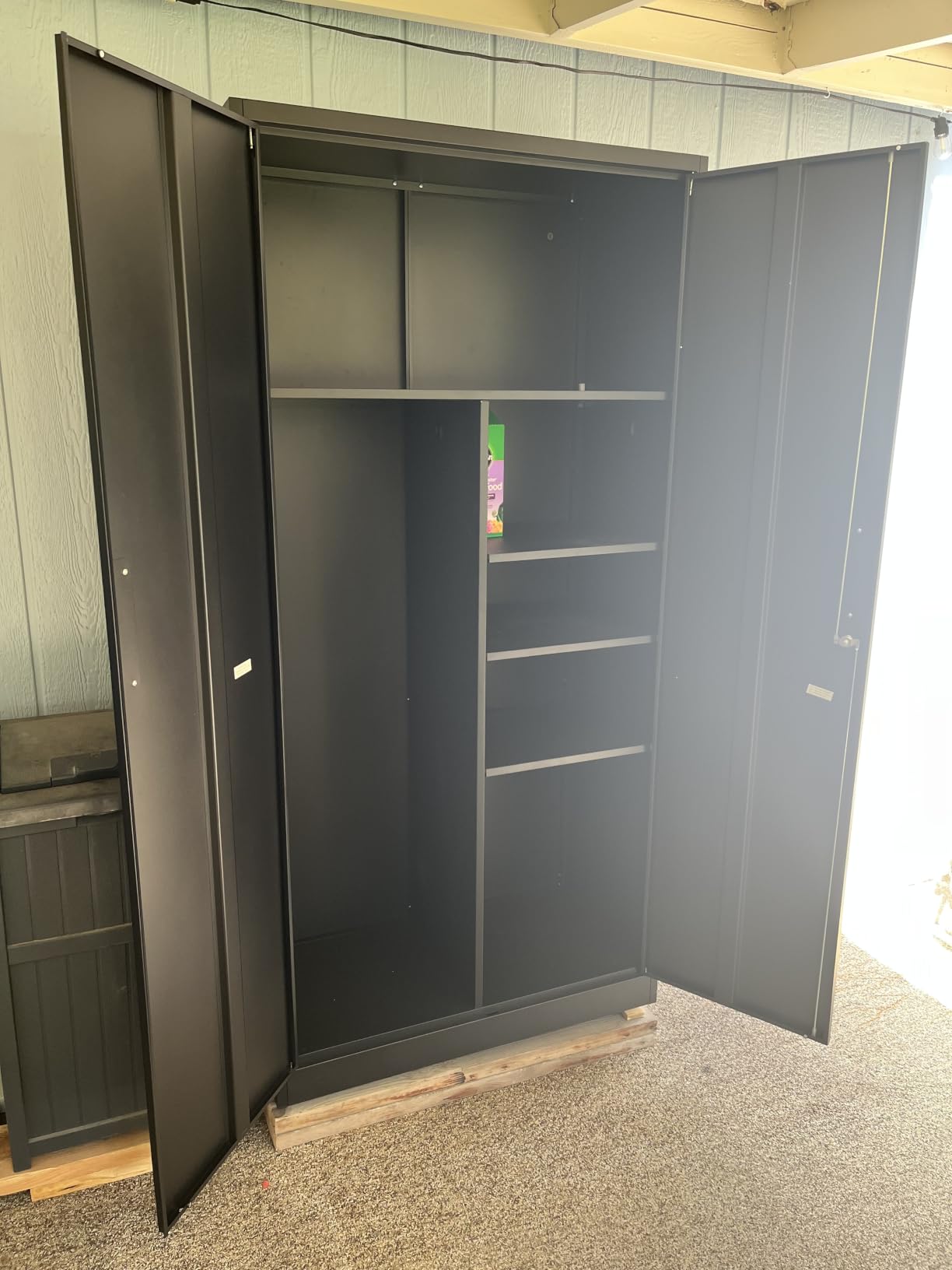 Wide & Deep Metal Storage Cabinet with 2 Doors and 5 Adjustable Shelves, 72x36x18 Garage Storage Cabinet customer photo 1