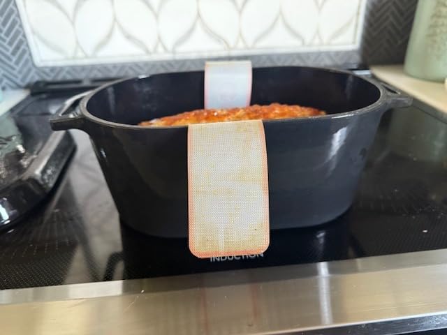 KooK Oval Dutch Oven, for Bread Baking, Sourdough Loaf Pan, with Lid, Dual Handles, Enameled Cast Iron, includes Lid Lever, Dishwasher Safe, 3.4 Qt, Black customer photo 2