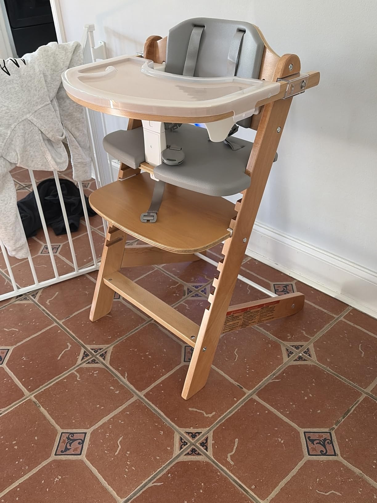 Cowiewie 3-in-1 Convertible Natural Wooden High Chair for Babies & Toddlers 3-Tier Remove & 2 Adjustable Wood Tray & 8 Levels Adjustable, 2 Waterproof Cozy Cushions Grey customer photo 1