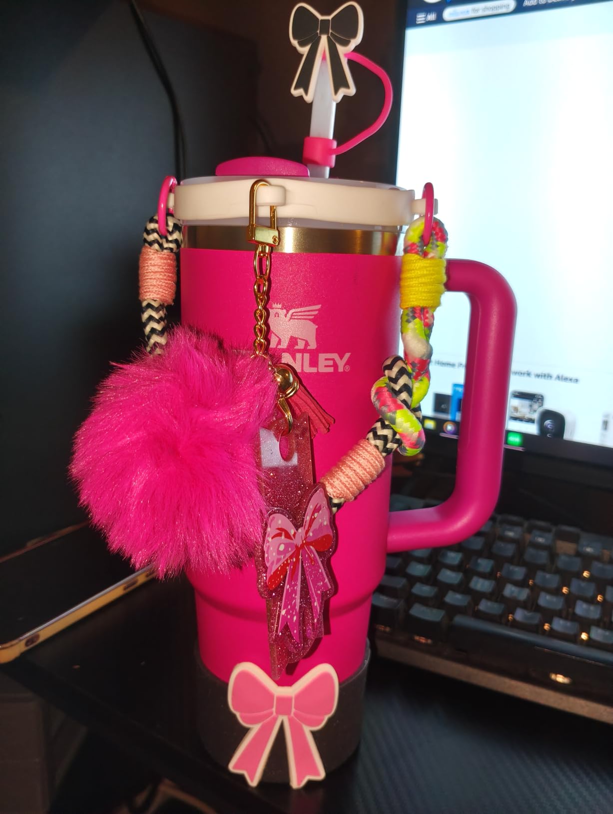 STANLEY Quencher H2.0 Tumbler with Handle and Straw 30 oz | Flowstate 3-Position Lid | Cup Holder Compatible for Travel | Insulated Stainless Steel Cup | BPA-Free | Rose Quartz 2.0 customer photo 1