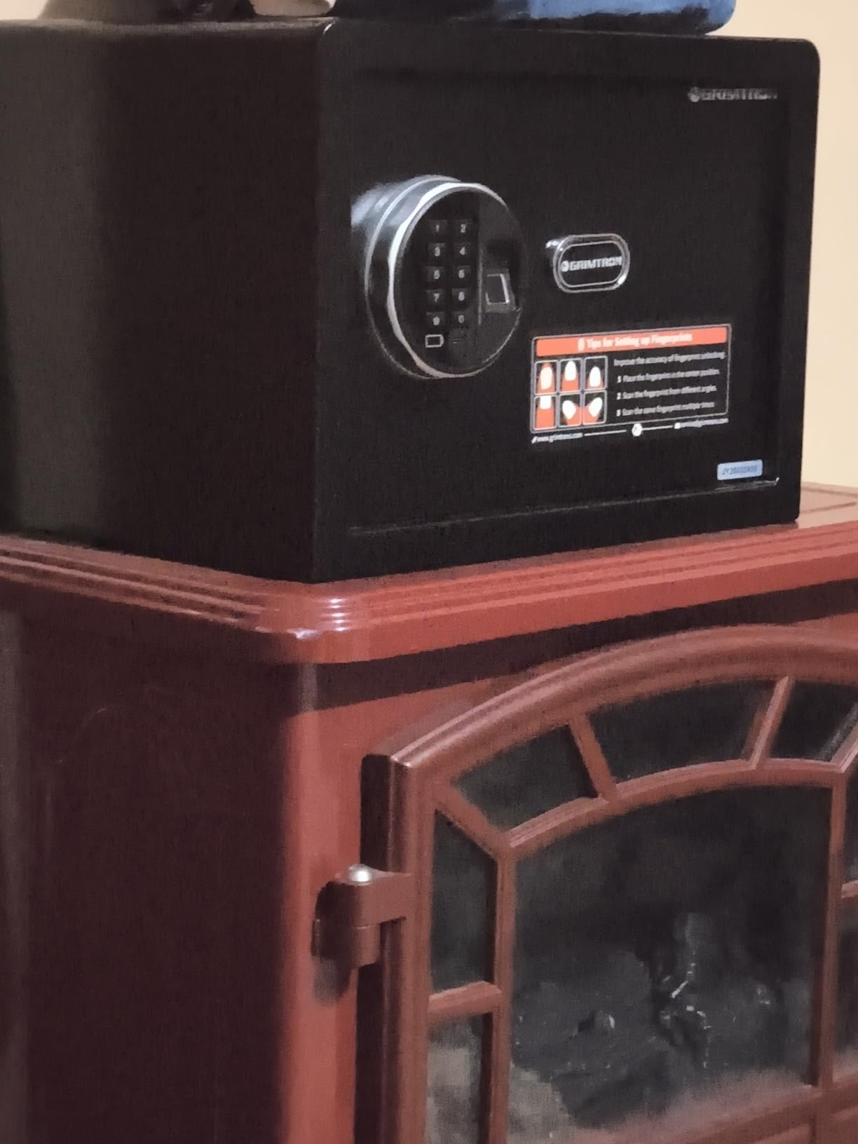 32LB Biometric 4 Pistols Safe with Fingerprint Lock, 3-8 Digit PIN, 2-in-1 Storage, 1.71 Cu Ft Capacity customer photo 1