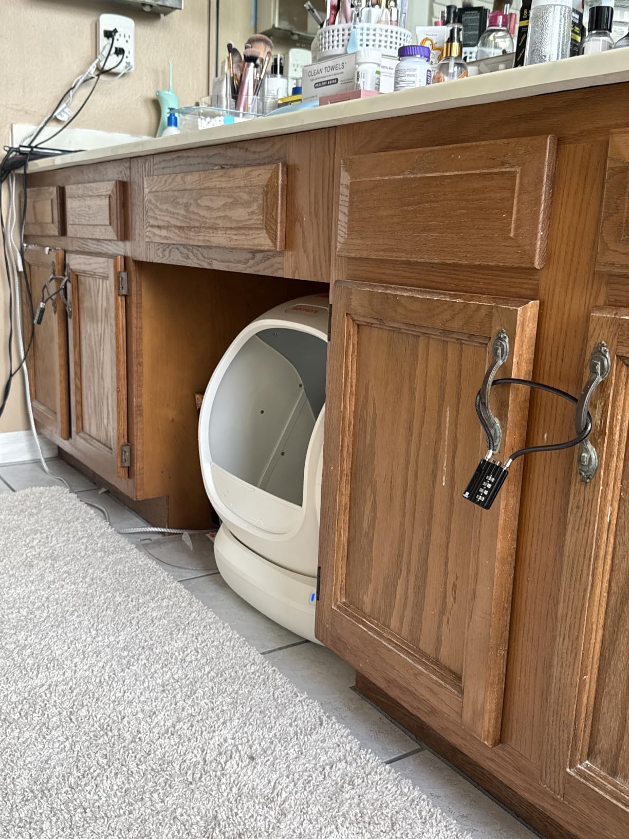 MeoWant Self-Cleaning Cat Litter Box, 75L Extra Large Open Automatic Cat Litter Box for Multi Cats, Integrated Safety Protection/APP Control/Odor Removal Smart Box with Mat & Liner customer photo 1