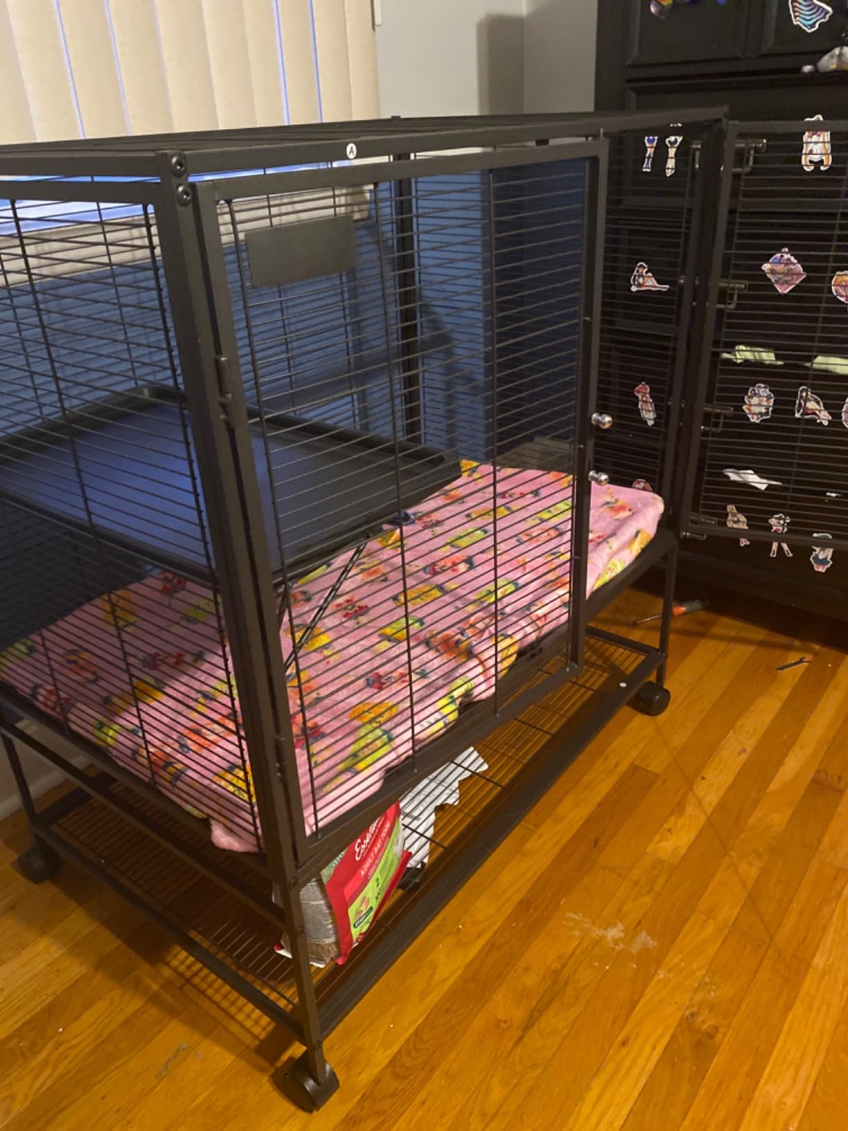 HABUTWAY 36.5''H Large Metal Rolling Ferrets Cage, 2-Tiers Small Animal Cages, Cage for Rats/Chinchillas, 0.5'' Bar Spacing for Ferret, Small Animal Cage with Removable Ramp & Platform customer photo 1