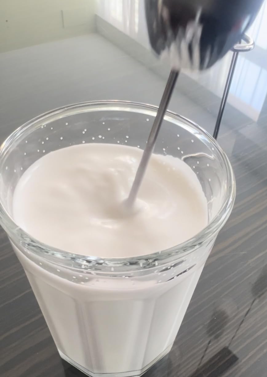 Maestri House LunaFro Max Rechargeable Milk Frother, Stepless Speed Control | 2000mAh lithium battery Frother Handheld, IPX6 Electric Drink Mixer with Stand customer photo 2