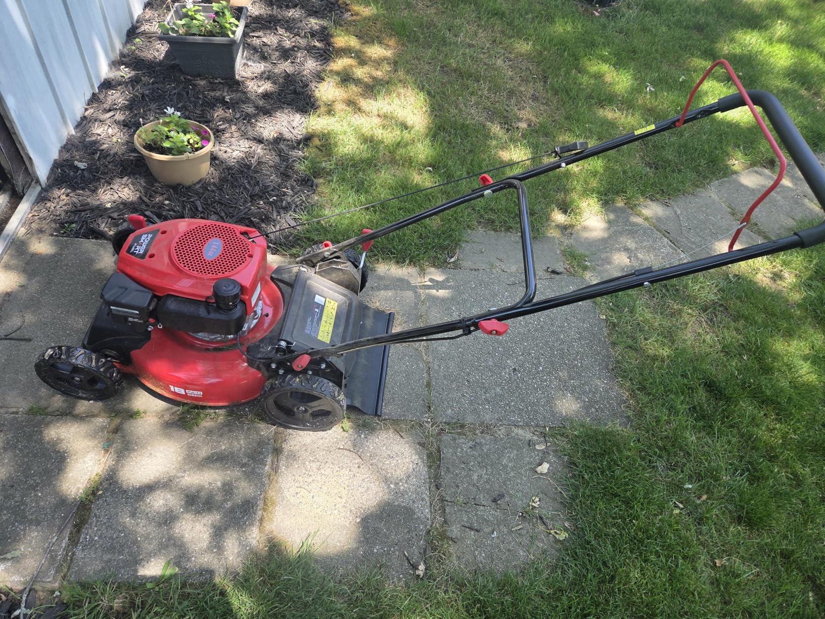 PowerSmart EasyCut 18-Inch Gas Lawn Mower, 144cc 4-Cycle Engine customer photo 1