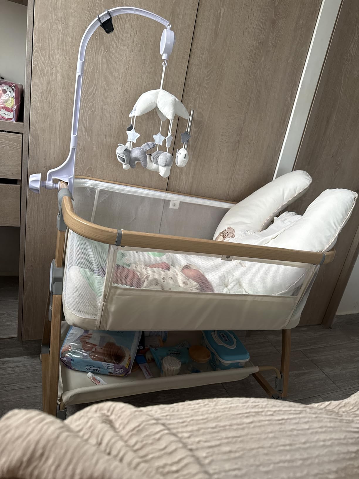 Bedside Bassinet for Baby, Bassinet Bedside Sleeper, Rocking Bassinet, Grey - 4 in 1 Portable Bedside Crib with Mattress, Music Mobile, Storage, Mosquito Net, 6-Height Adjustable, Lockable Wheels customer photo 2